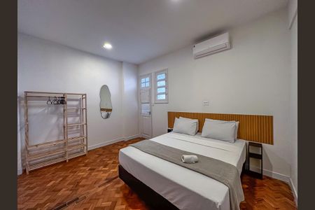 Apartamento à venda com 191m², 4 quartos e 1 vaga