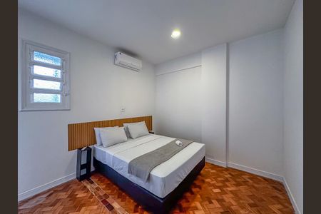 Apartamento à venda com 191m², 4 quartos e 1 vaga
