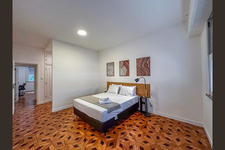 Apartamento à venda com 191m², 4 quartos e 1 vaga