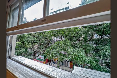 Apartamento à venda com 191m², 4 quartos e 1 vaga
