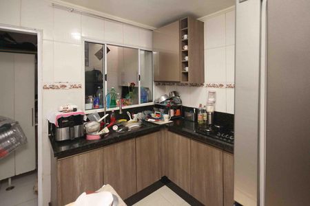 Casa para alugar com 50m², 3 quartos e 1 vaga
