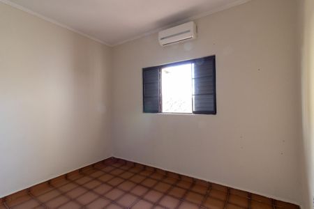 Casa para alugar com 110m², 3 quartos e 4 vagas