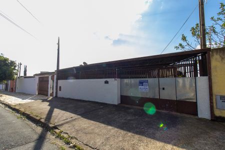 Casa para alugar com 3 quartos, 110m² em Vila Santa Isabel, Campinas