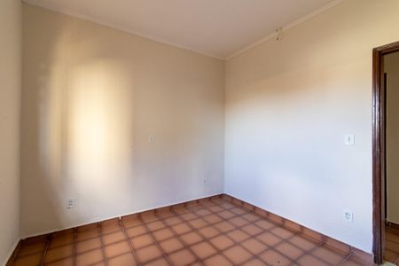 Casa para alugar com 3 quartos, 110m² em Vila Santa Isabel, Campinas