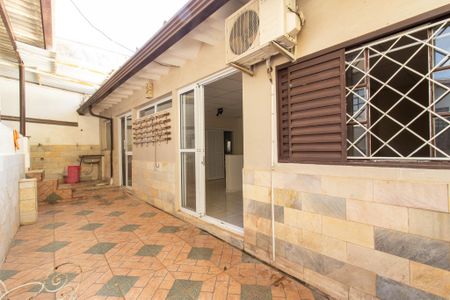Casa para alugar com 110m², 3 quartos e 4 vagas