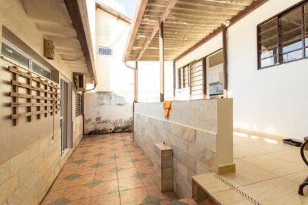Casa para alugar com 110m², 3 quartos e 4 vagas