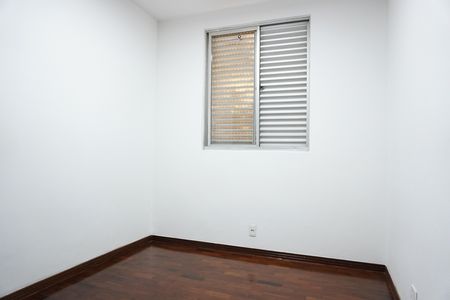 Apartamento para alugar com 125m², 3 quartos e 1 vaga Apartamento para alugar com 125m², 3 quartos e 1 vagaQuarto 2