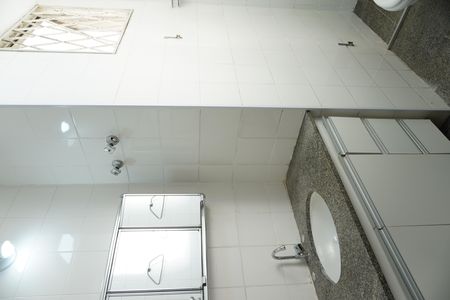 Apartamento para alugar com 125m², 3 quartos e 1 vaga Apartamento para alugar com 125m², 3 quartos e 1 vagaBanheiro da Suíte