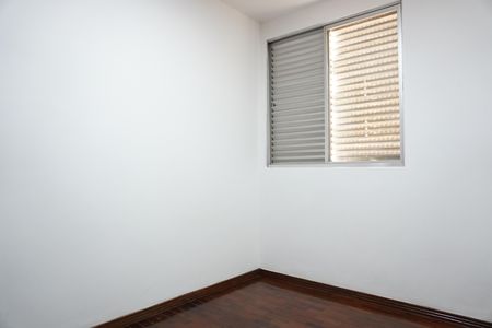 Apartamento para alugar com 125m², 3 quartos e 1 vaga Apartamento para alugar com 125m², 3 quartos e 1 vagaSuíte