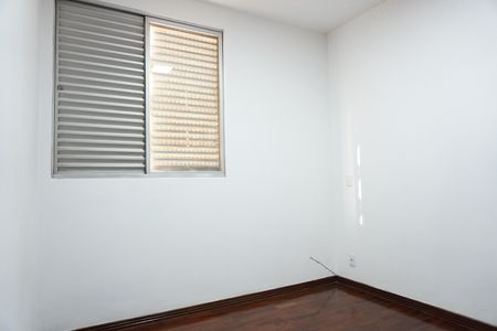 Apartamento para alugar com 125m², 3 quartos e 1 vaga Apartamento para alugar com 125m², 3 quartos e 1 vagaSuíte