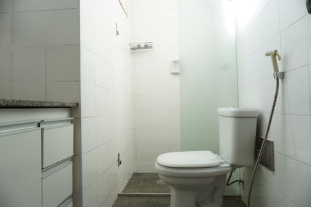 Apartamento para alugar com 125m², 3 quartos e 1 vaga Apartamento para alugar com 125m², 3 quartos e 1 vagaBanheiro da Suíte