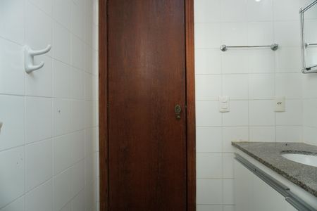 Apartamento para alugar com 125m², 3 quartos e 1 vaga Apartamento para alugar com 125m², 3 quartos e 1 vagaBanheiro da Suíte