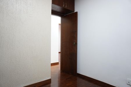 Apartamento para alugar com 125m², 3 quartos e 1 vaga Apartamento para alugar com 125m², 3 quartos e 1 vagaQuarto 1
