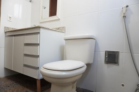 Apartamento para alugar com 125m², 3 quartos e 1 vaga Apartamento para alugar com 125m², 3 quartos e 1 vagaBanheiro Social