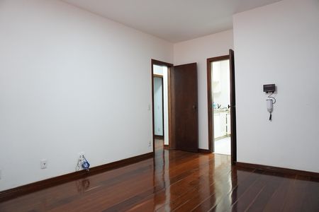 Sala  de apartamento para alugar com 3 quartos, 125m² em Carmo, Belo Horizonte