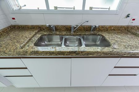 Apartamento para alugar com 150m², 3 quartos e 6 vagasCozinha
