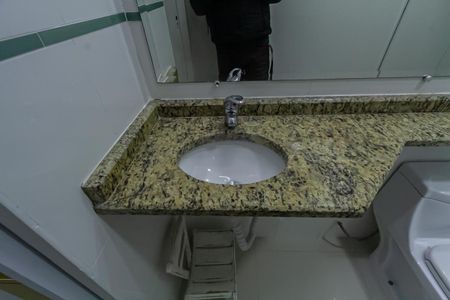 Apartamento para alugar com 150m², 3 quartos e 6 vagasBanheiro da Suíte 2