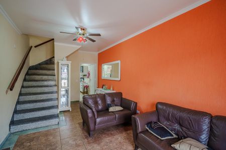 Sala de casa à venda com 4 quartos, 150m² em Vila Dalva, São Paulo