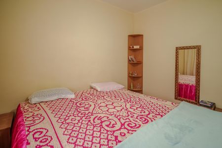 Casa à venda com 150m², 4 quartos e 2 vagas Casa à venda com 150m², 4 quartos e 2 vagasSuíte 1