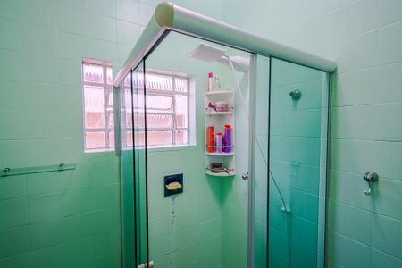 Casa à venda com 150m², 4 quartos e 2 vagas Casa à venda com 150m², 4 quartos e 2 vagasBanheiro