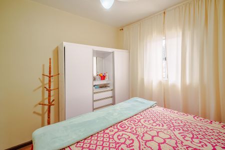 Casa à venda com 150m², 4 quartos e 2 vagas Casa à venda com 150m², 4 quartos e 2 vagasSuíte 1