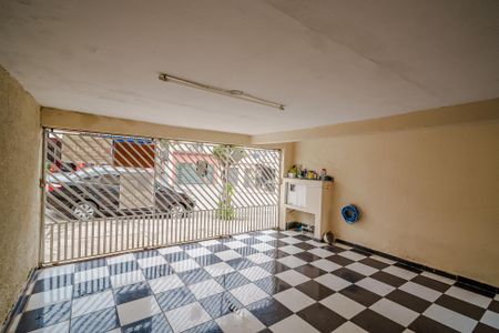Casa à venda com 150m², 4 quartos e 2 vagas Casa à venda com 150m², 4 quartos e 2 vagasGaragem