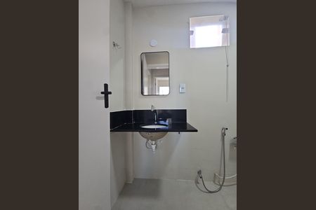 Apartamento para alugar com 55m², 2 quartos e 1 vaga Apartamento para alugar com 55m², 2 quartos e 1 vagaBanheiro