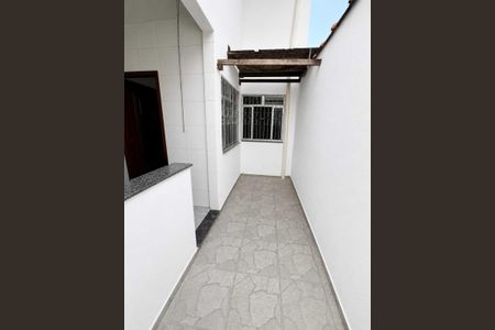 Casa para alugar com 140m², 5 quartos e 3 vagas Casa para alugar com 140m², 5 quartos e 3 vagasÁrea externa