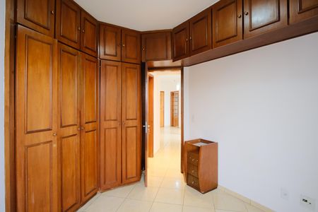 Quarto 1 de apartamento para alugar com 2 quartos, 52m² em Vila Matilde, São Paulo