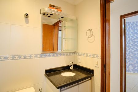 Apartamento para alugar com 52m², 2 quartos e 1 vagaBanheiro