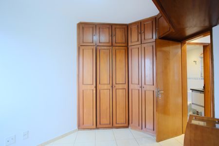 Quarto 1 de apartamento para alugar com 2 quartos, 52m² em Vila Matilde, São Paulo