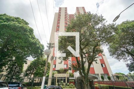Apartamento para alugar com 52m², 2 quartos e 1 vaga Apartamento para alugar com 52m², 2 quartos e 1 vagaFachada