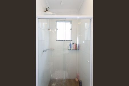 Casa de condomínio à venda com 68m², 2 quartos e 1 vaga Casa de condomínio à venda com 68m², 2 quartos e 1 vagaBanheiro da Suíte 2