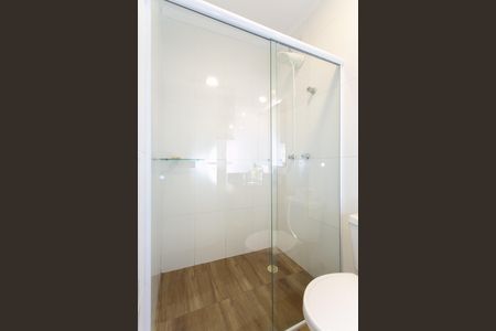 Casa de condomínio à venda com 68m², 2 quartos e 1 vaga Casa de condomínio à venda com 68m², 2 quartos e 1 vagaBanheiro da Suíte 1