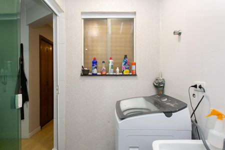 Casa de condomínio à venda com 68m², 2 quartos e 1 vaga Casa de condomínio à venda com 68m², 2 quartos e 1 vagaÁrea de Serviço