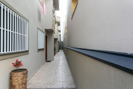 Casa de condomínio à venda com 68m², 2 quartos e 1 vaga Casa de condomínio à venda com 68m², 2 quartos e 1 vagaCorredor / Entrada
