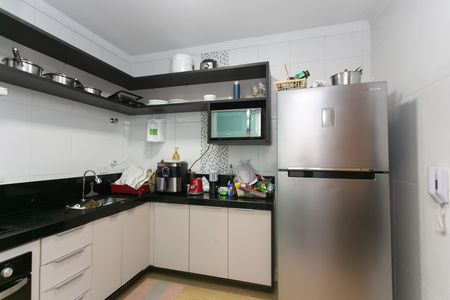 Casa de condomínio à venda com 68m², 2 quartos e 1 vaga Casa de condomínio à venda com 68m², 2 quartos e 1 vagaCozinha - Armários
