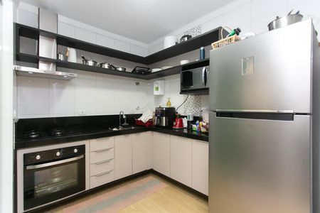 Casa de condomínio à venda com 68m², 2 quartos e 1 vaga Casa de condomínio à venda com 68m², 2 quartos e 1 vagaCozinha - Armários