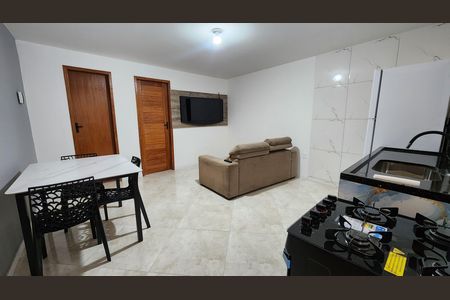 Studio- Sala de kitnet/studio para alugar com 1 quarto, 40m² em Brotas, Salvador
