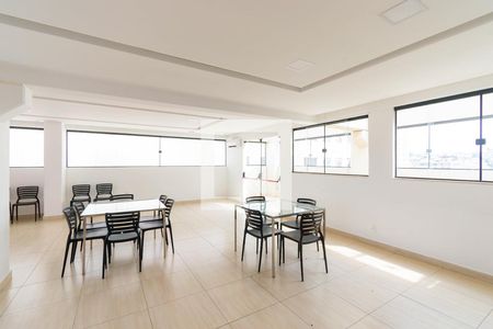 Apartamento à venda com 43m², 2 quartos e 1 vaga