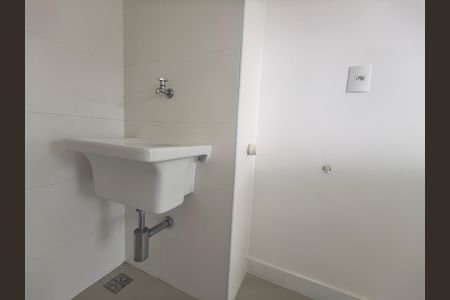 Apartamento à venda com 82m², 2 quartos e 1 vaga Apartamento à venda com 82m², 2 quartos e 1 vagaÁrea de Serviço