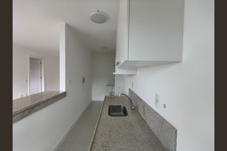 Cozinha de apartamento à venda com 2 quartos, 82m² em Barra Olímpica, Rio de Janeiro