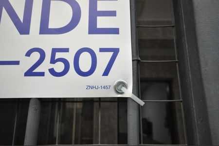 Casa à venda com 80m², 2 quartos e sem vagaPlaca