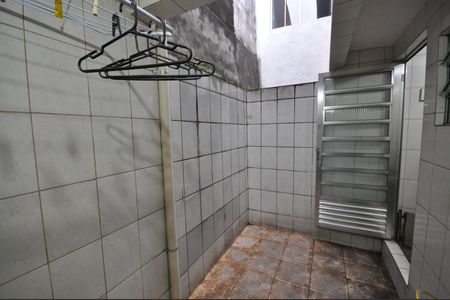 Casa à venda com 80m², 2 quartos e sem vagaÁrea de Serviço 1