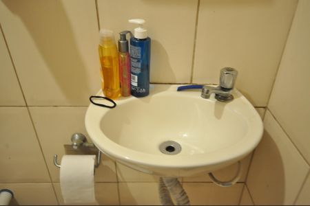 Casa à venda com 80m², 2 quartos e sem vagaBanheiro 2
