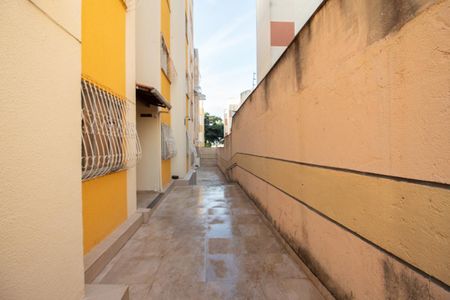 Apartamento à venda com 48m², 2 quartos e 1 vaga Apartamento à venda com 48m², 2 quartos e 1 vagaEntrada