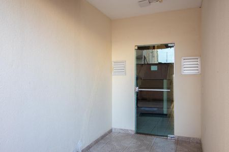 Apartamento à venda com 48m², 2 quartos e 1 vaga Apartamento à venda com 48m², 2 quartos e 1 vagaEntrada
