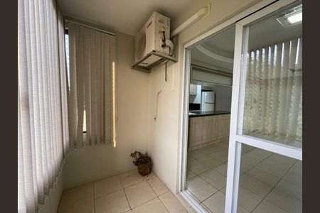 Apartamento para alugar com 70m², 2 quartos e 1 vaga