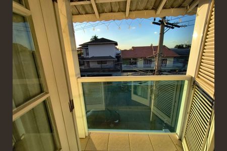 Casa à venda com 255m², 5 quartos e 4 vagas