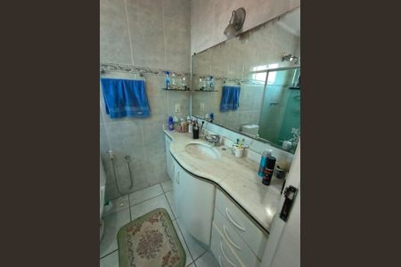 Casa à venda com 255m², 5 quartos e 4 vagas